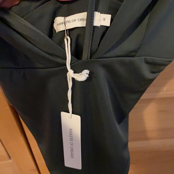 Forest Green Deep V Bodysuit - Picture 4 of 6